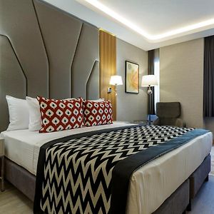 Camera standard con letto king size